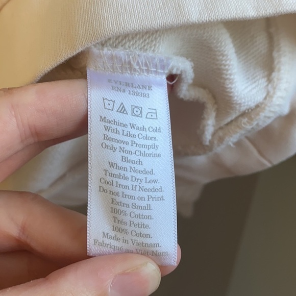 Everlane The 100% Human Typography Hoodie SZ XS - Picture 4 of 5